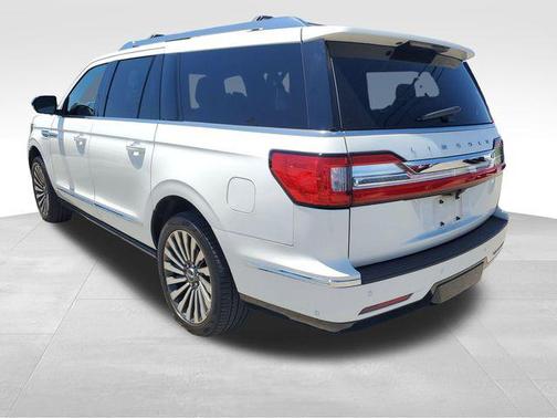 Pristine White 2020 Lincoln Navigator Reserve