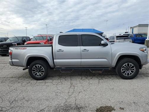 2020 Toyota Tacoma TRD Sport