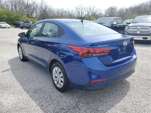 2022 Hyundai Accent SE