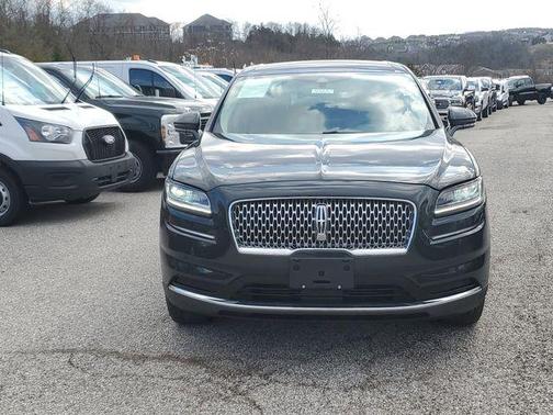 2022 Lincoln Nautilus Standard