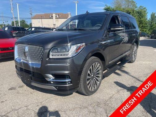 Magnetic Gray 2018 Lincoln Navigator Reserve