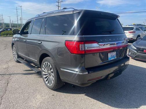 Magnetic Gray 2018 Lincoln Navigator Reserve