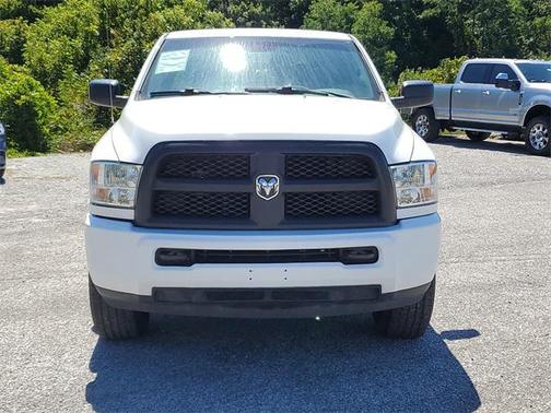 2018 RAM 2500 Tradesman Crew Cab 4x4 8' Box
