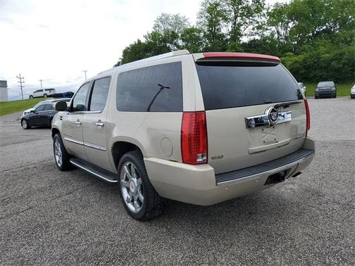 2009 Cadillac Escalade ESV Standard