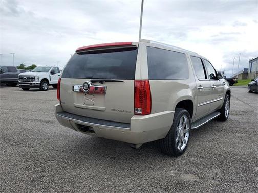 2009 Cadillac Escalade ESV Standard