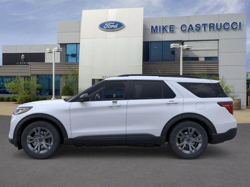 Space White Metallic 2026 Ford Explorer Active