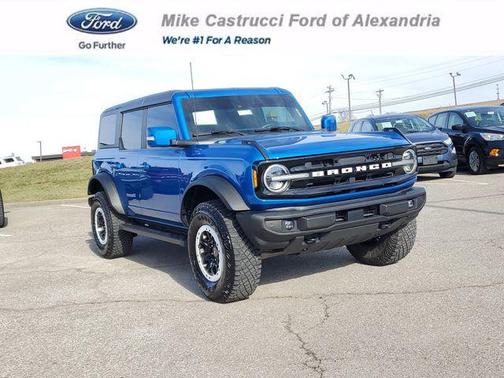 2023 Ford Bronco Outer Banks