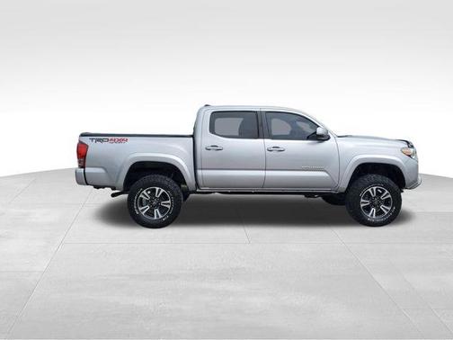 Silver Sky Metallic 2016 Toyota Tacoma TRD Sport