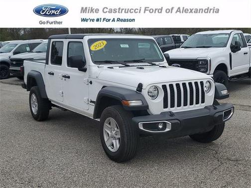 2023 Jeep Gladiator Sport S