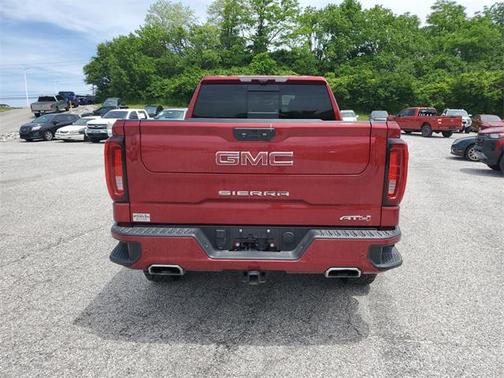 2022 GMC Sierra 1500 AT4