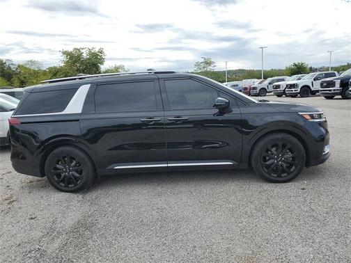 2024 Kia Carnival SX Prestige