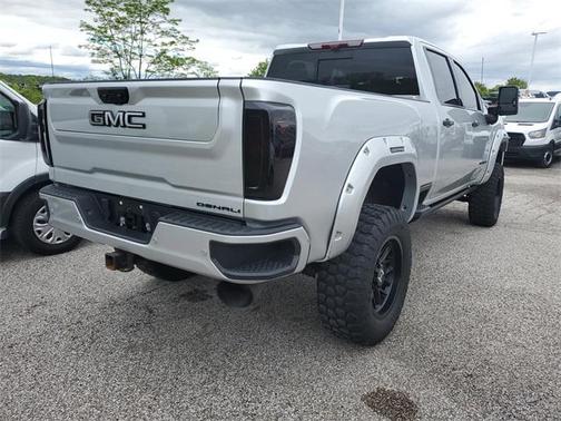 2022 GMC Sierra 2500 Denali