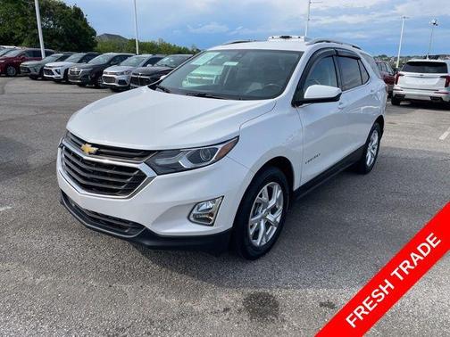 Iridescent Pearl Tricoat 2020 Chevrolet Equinox 1LT
