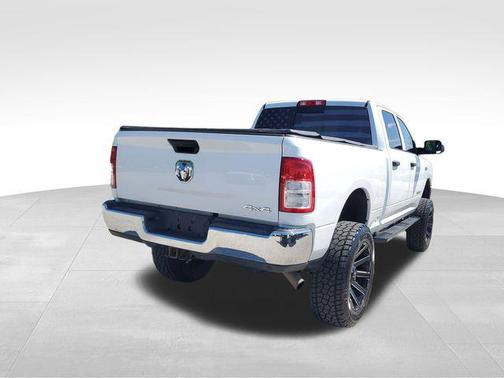 Bright White Clearcoat 2020 RAM 2500 Tradesman Crew Cab 4x4 6'4' Box