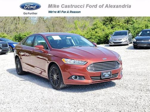 2014 Ford Fusion SE