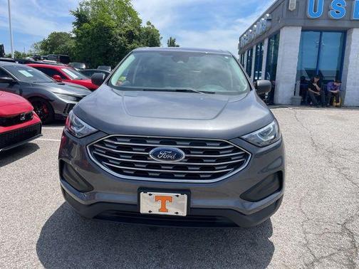 Carbonized Gray Metallic 2021 Ford Edge SE