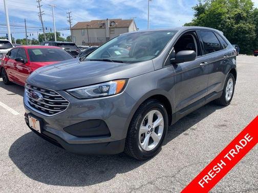 Carbonized Gray Metallic 2021 Ford Edge SE