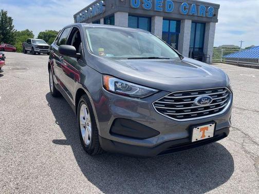 Carbonized Gray Metallic 2021 Ford Edge SE