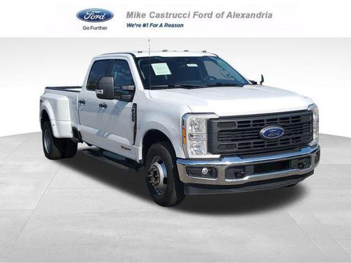 Oxford White 2023 Ford F-350 XL
