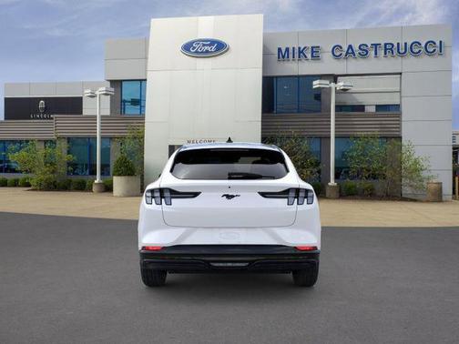 Star White Metallic Tri-Coat 2025 Ford Mustang Mach-E Premium