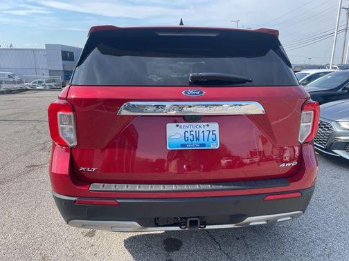 Rapid Red Metallic Tinted Clearcoat 2023 Ford Explorer XLT
