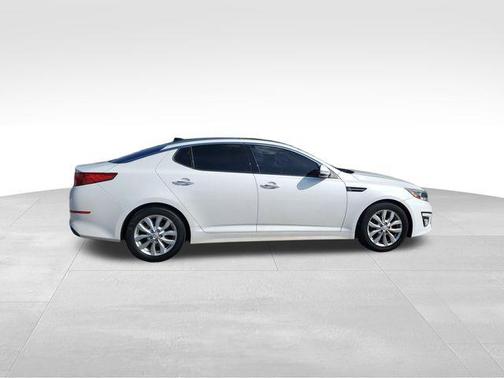 Snow White Pearl 2015 Kia Optima EX