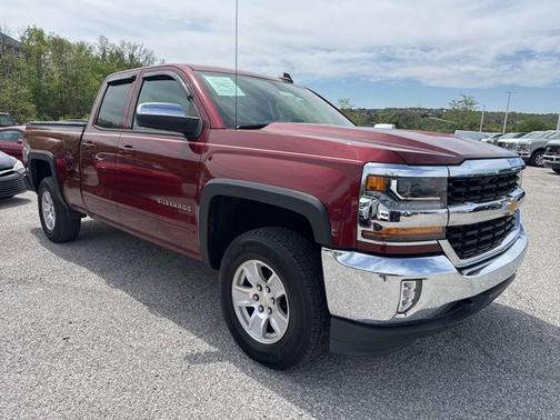 Siren Red Tintcoat 2017 Chevrolet Silverado 1500 1LT