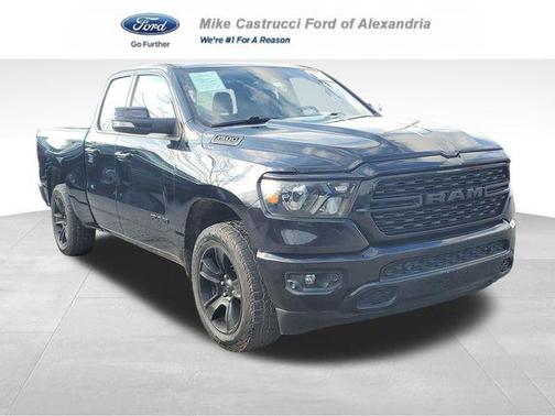 Diamond Black Crystal Pearlcoat 2022 RAM 1500 Big Horn/Lone Star