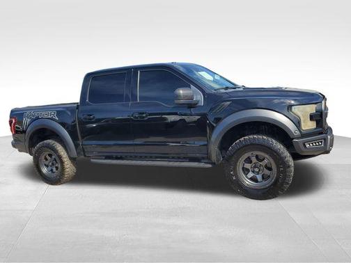 Shadow Black 2018 Ford F-150 Raptor