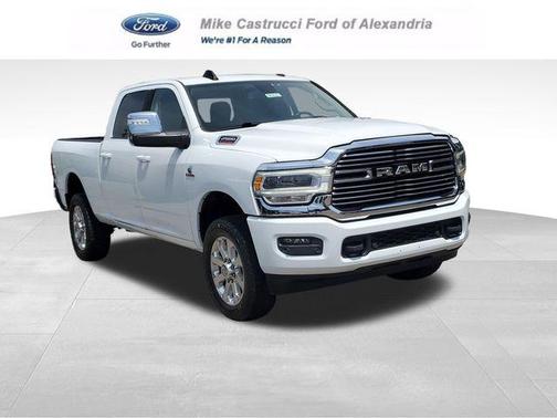 Bright White Clearcoat 2023 RAM 2500 Laramie Crew Cab 4x4 6'4' Box