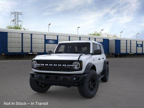 Oxford White 2026 Ford Bronco Badlands