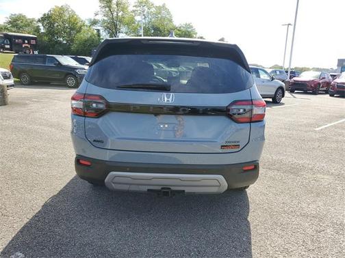 2025 Honda Pilot TrailSport