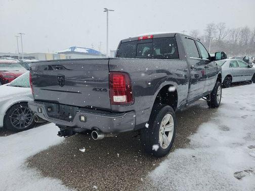 2016 RAM 1500 Sport
