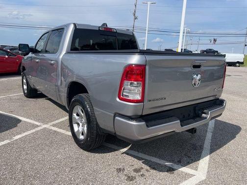 Billet Silver Metallic Clearcoat 2024 RAM 1500 Big Horn/Lone Star