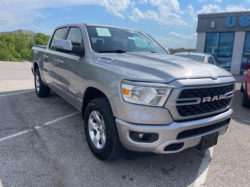 Billet Silver Metallic Clearcoat 2024 RAM 1500 Big Horn/Lone Star