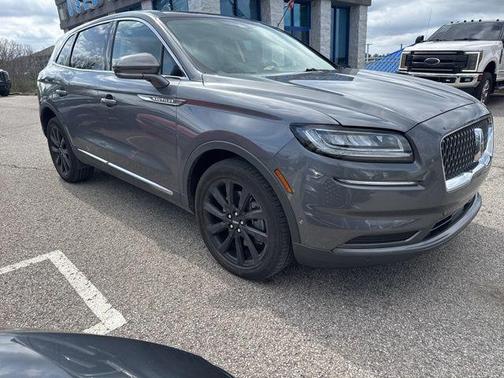 Asher Gray Metallic Clearcoat 2022 Lincoln Nautilus Reserve