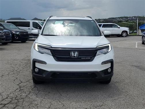 2022 Honda Pilot AWD Black Edition