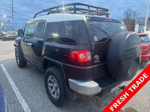 2014 Toyota FJ Cruiser Base