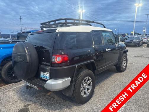 2014 Toyota FJ Cruiser Base