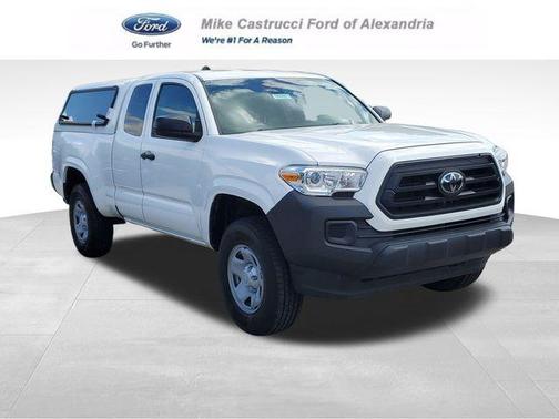 White 2022 Toyota Tacoma SR
