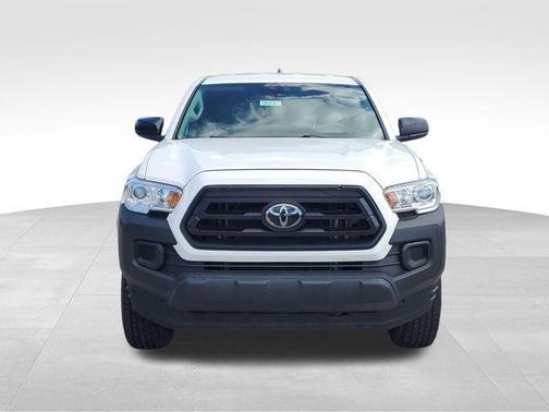 White 2022 Toyota Tacoma SR