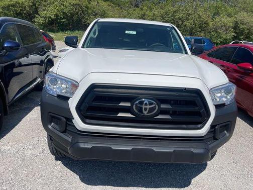 White 2022 Toyota Tacoma SR