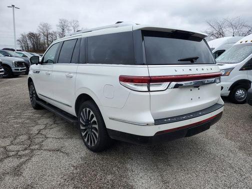 2023 Lincoln Navigator Black Label