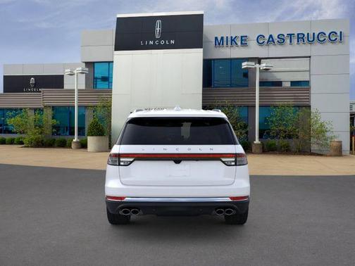 Pristine White Metallic Tri-Coat 2026 Lincoln Aviator Reserve AWD