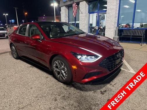 2023 Hyundai SONATA SEL