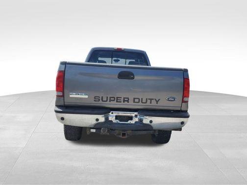 Gray 2005 Ford F-350 XLT Crew Cab Super Duty