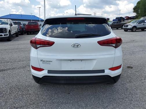 2018 Hyundai TUCSON SE