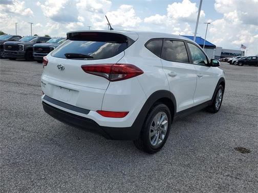 2018 Hyundai TUCSON SE