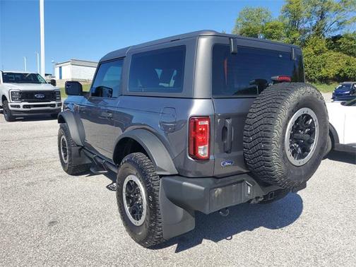 2022 Ford Bronco Base