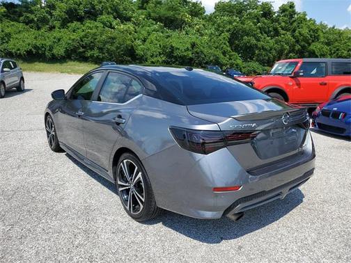 2020 Nissan Sentra SR